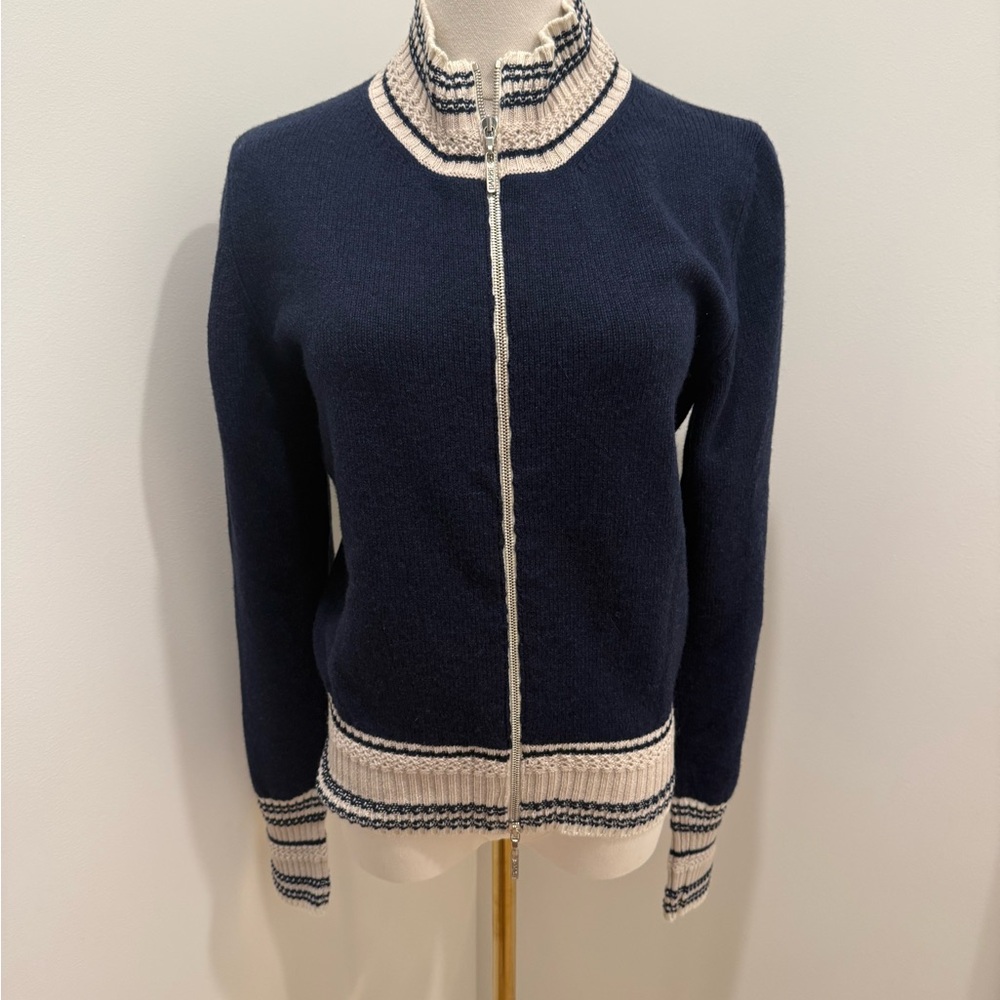 Barrie Cricket Club Seeater